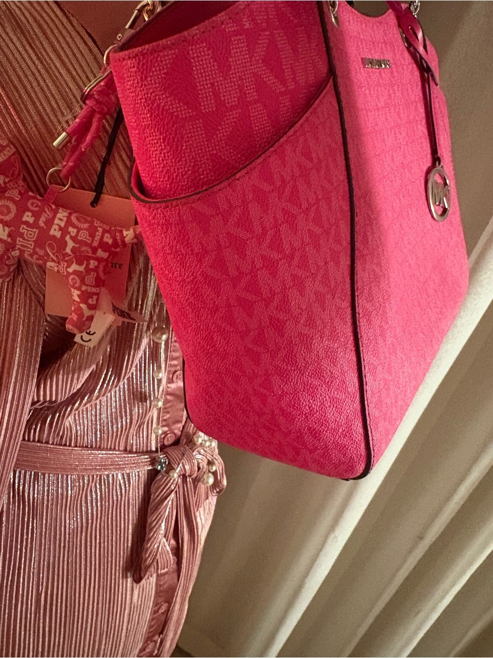 Michael Kors Hot Pink Logo Tote with Chain-Strap - Picture 2 of 5